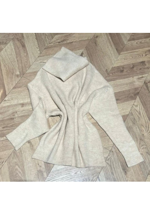 swter golf w kolorze beżu