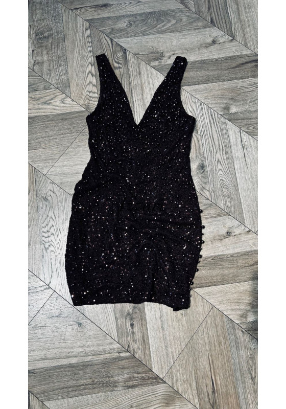 Sukienka mini w cekiny